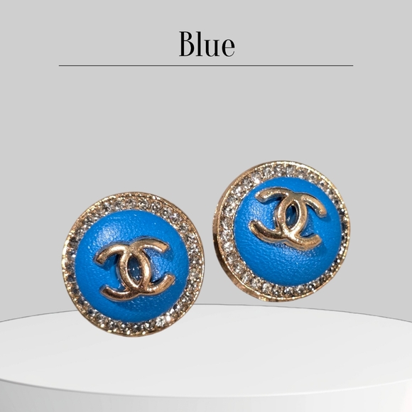 Gold Sparkle Round Chic Earrings - Picture 5 of 9